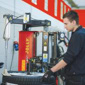 Reifenmontage buchen